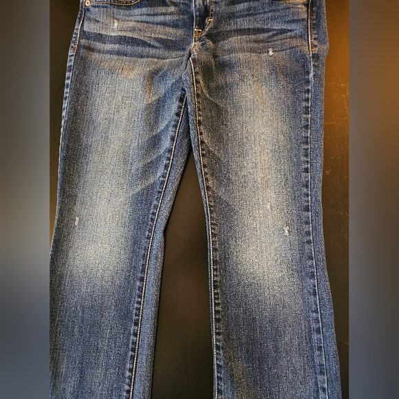 American Eagle bootcut jeans w/small manufacturers distressed marks, 8 - Picture 2 of 10